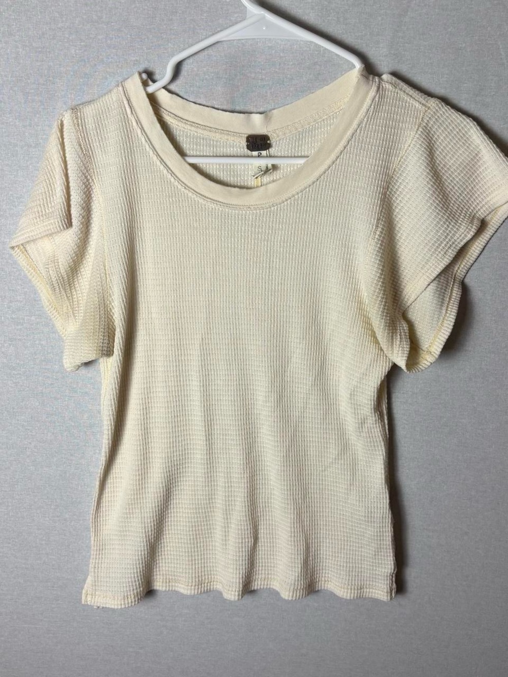 Free People Waffle Knit Ruffle Sleeve Top Size Small